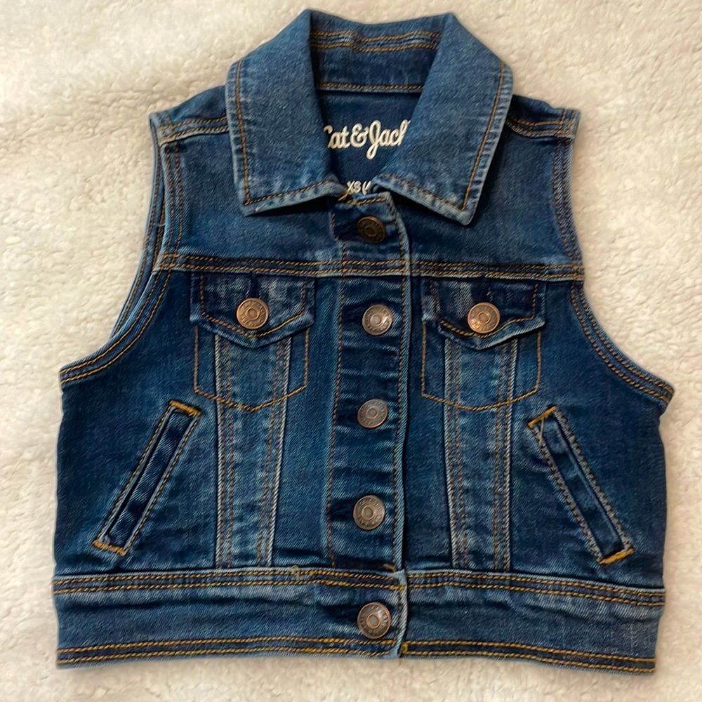 Jean Vest